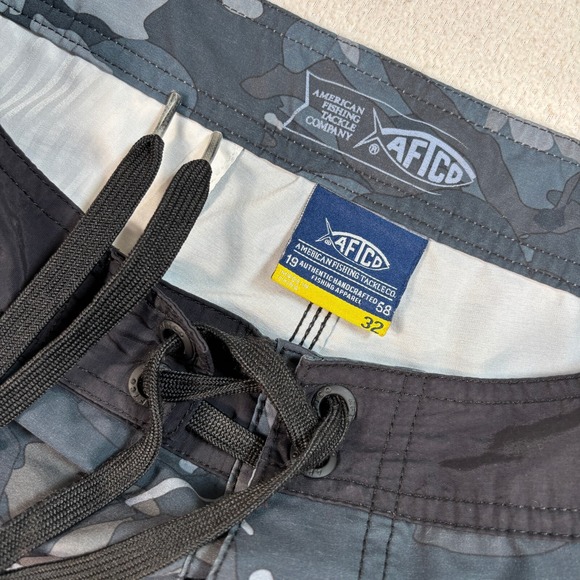 Aftco Joy Division 9" Board Shorts Men's 32 Blue Camo Stripe Swim Trunks Fishing - Picture 3 of 16